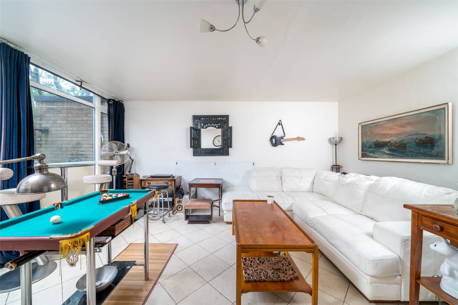 Winchester Avenue, London, NW6 7UB