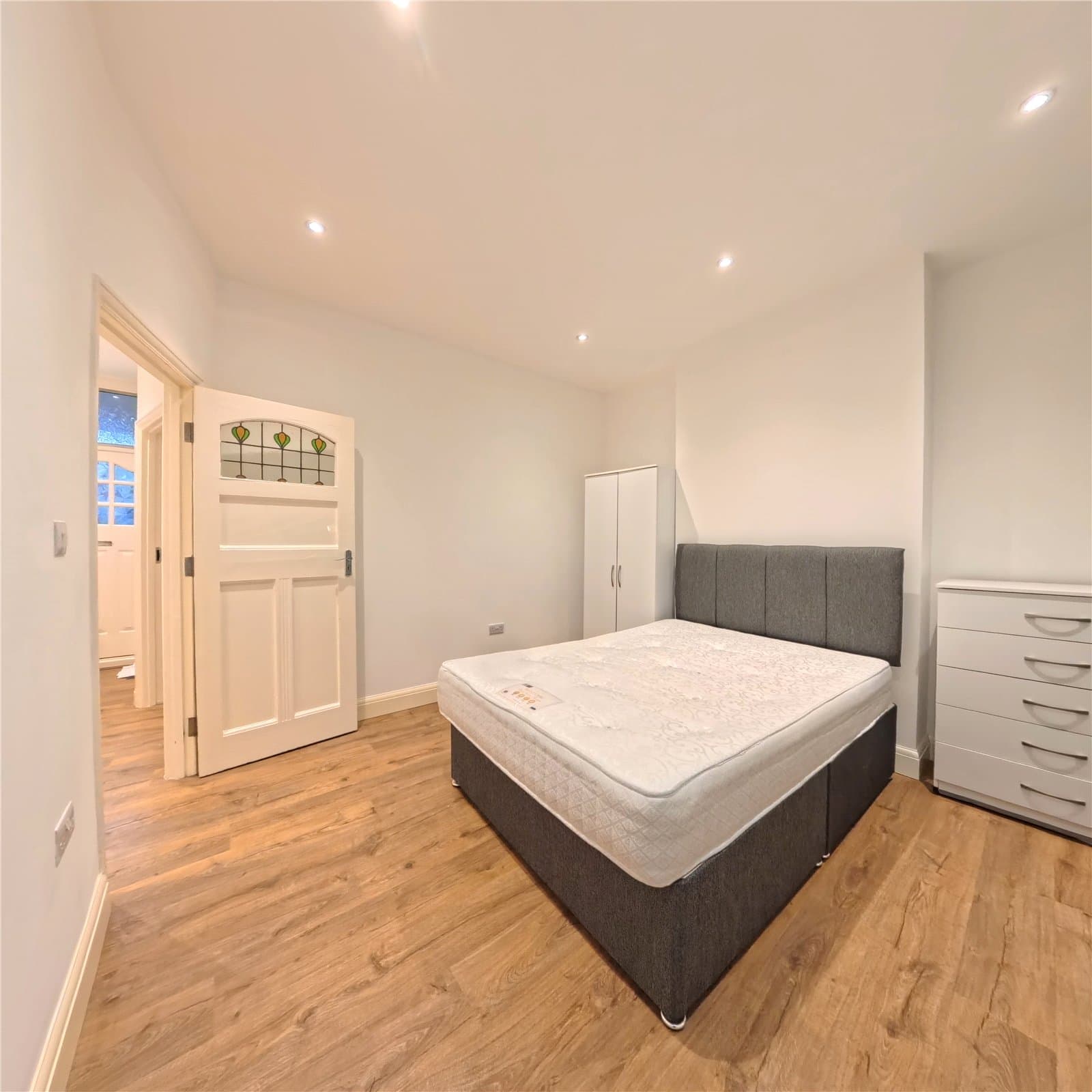 Mora Road, London, NW2 6TE